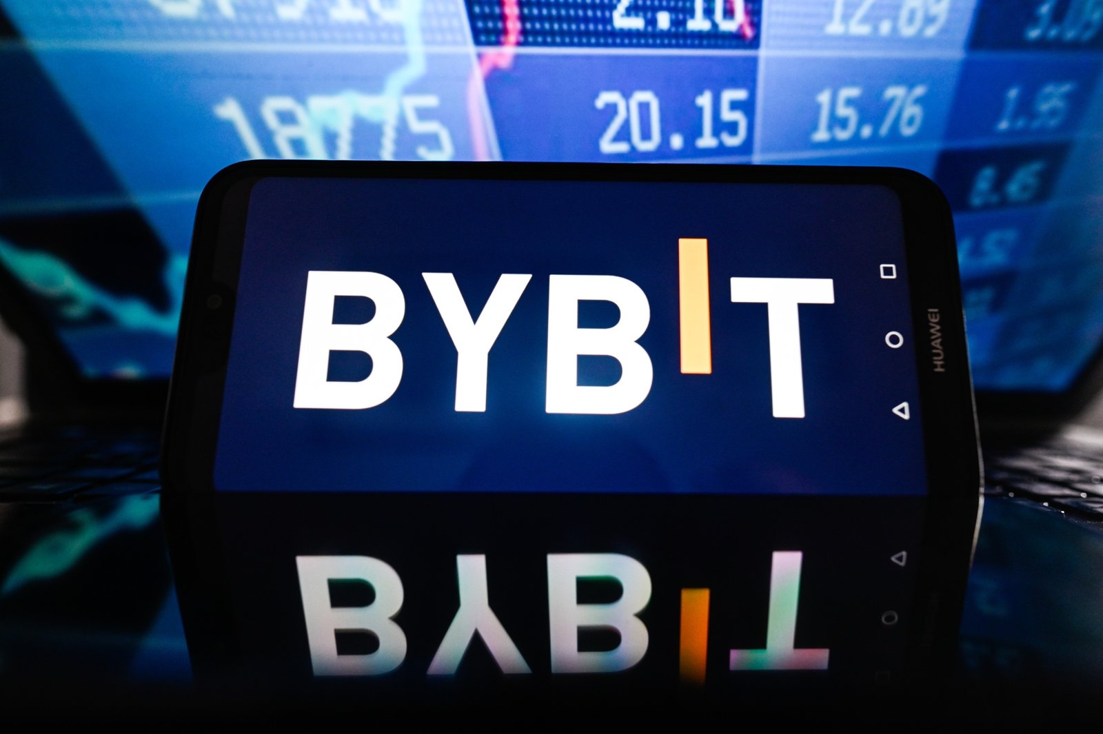 bybit2 - Bybit's 264% trading volume surge contrasts with challenges faced by competitors