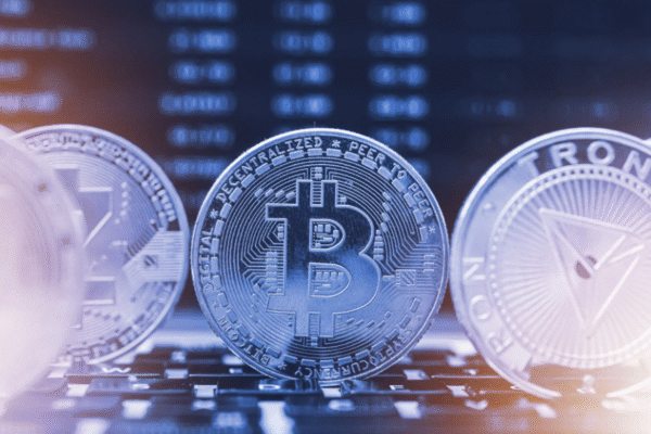 Crypto - How to Build a Balanced Crypto Portfolio in 2025
